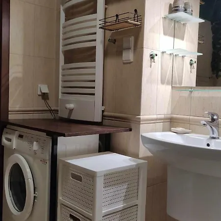 Apartament W Gdansku - Ogrod, Parking, Kort Tenisowy Apartment *